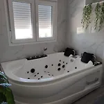 شقة Con Jacuzzi: El Rincon De Delicias