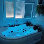 Con Jacuzzi: El Rincon De Delicias سرقسطة
