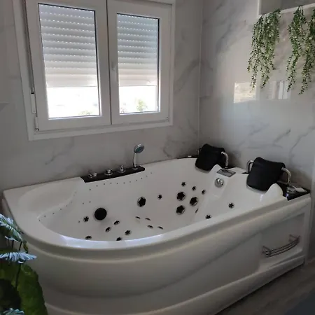 Apartman Con Jacuzzi: El Rincon De Delicias