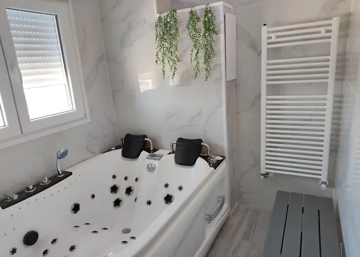 Apartment Con Jacuzzi: El Rincon De Delicias